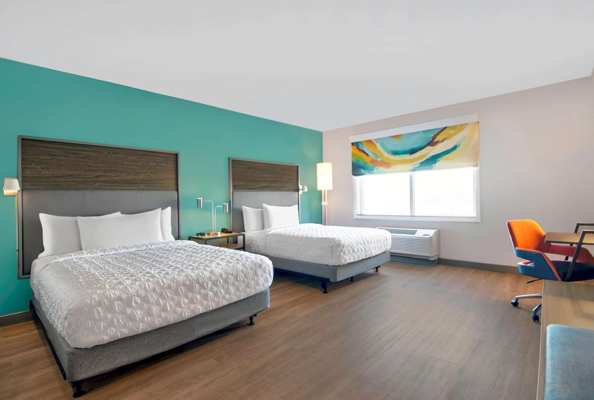 Tru By Hilton Ashburn One Loudoun, Va Hotel Exterior photo